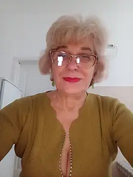 52MiaLove02 online show from 11-06-25, 05:30