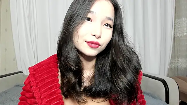 Snapshot of Soyun_Mia chatting on 09-21-25, 02:19 Soyun Mia online show from 09-21-25, 02:19