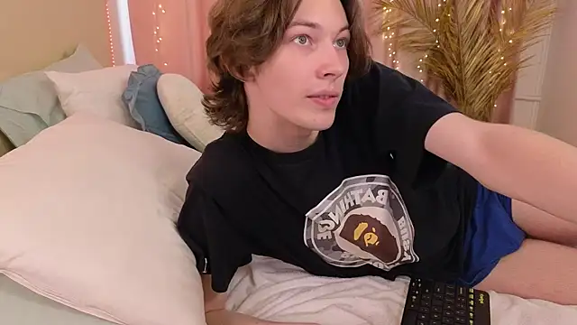  Den1s  online show from 10-11-25, 12:26