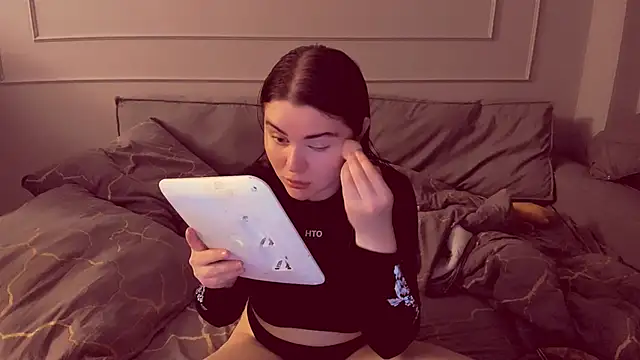 Isabellaprincess online show from 11-12-25, 09:36