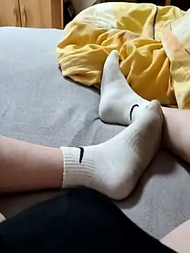 boxerundsocken91 online show from 04-13-26, 05:51