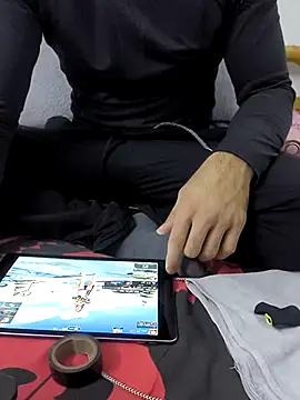 yazinyazin1 online show from 11-22-25, 07:46