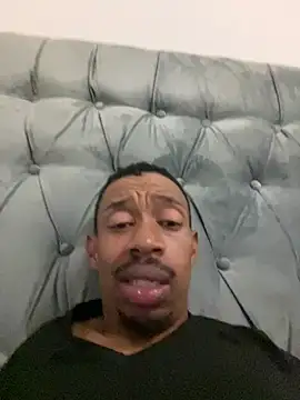 Snapshot of fitsexyman chatting on 01-10-26, 07:59 fitsexyman online show from 01-10-26, 07:59