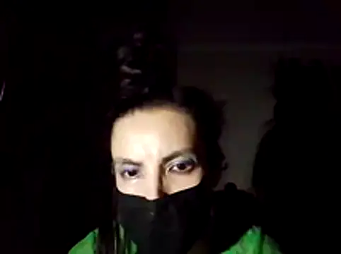 Snapshot of Ladyetcetera chatting on 10-26-25, 12:05 Ladyetcetera online show from 10-26-25, 12:05