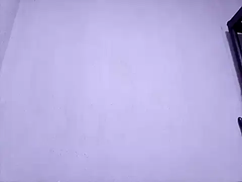 Snapshot of Ladyetcetera chatting on 10-28-25, 08:11 Ladyetcetera online show from 10-28-25, 08:11