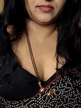 Angel0731 online show from 12-23-25, 10:35