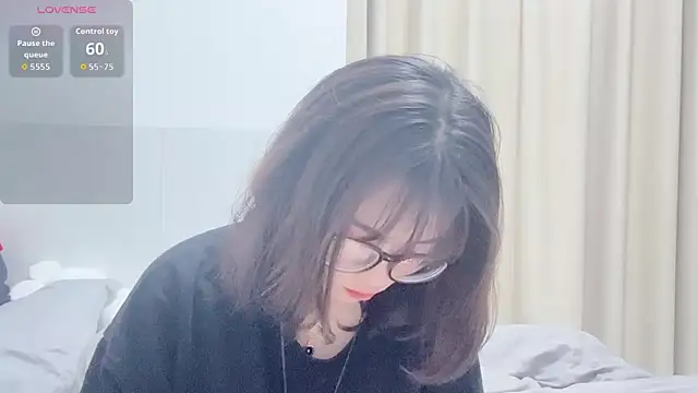 Xoxo-258 online show from 10-16-25, 07:15