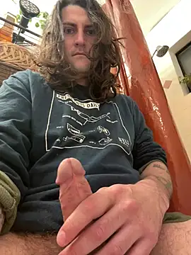 Snapshot of crashnasty chatting on 02-12-26, 01:17 crashnasty online show from 02-12-26, 01:17