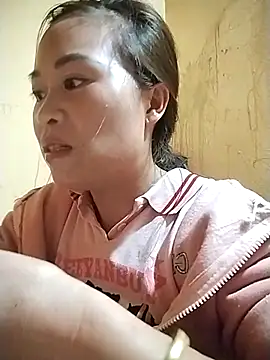 tuyetnhi-00 online show from 10-16-25, 04:57