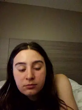 freakylittlebitch69 online show from 10-10-25, 03:27