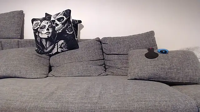 Snapshot of sexpourvous chatting on 11-27-25, 07:43 sexpourvous online show from 11-27-25, 07:43