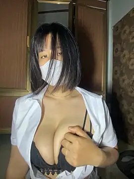 Snapshot of Dankun chatting on 10-31-25, 03:35 Dankun online show from 10-31-25, 03:35