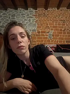 Snapshot of SexyAlya chatting on 10-18-25, 11:49 SexyAlya online show from 10-18-25, 11:49