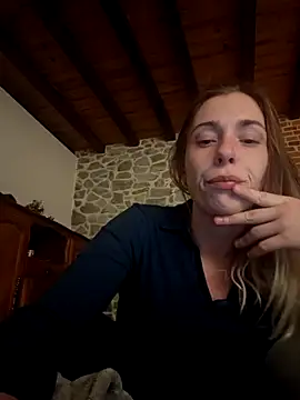 Snapshot of SexyAlya chatting on 10-31-25, 12:11 SexyAlya online show from 10-31-25, 12:11