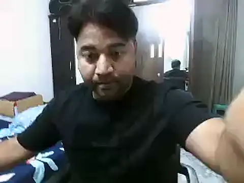 victorvicky69 online show from 09-10-25, 04:40