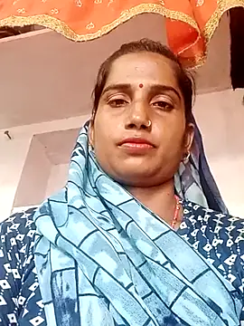 Snapshot of Jan_643 chatting on 09-09-25, 10:37 Jan 643 online show from 09-09-25, 10:37