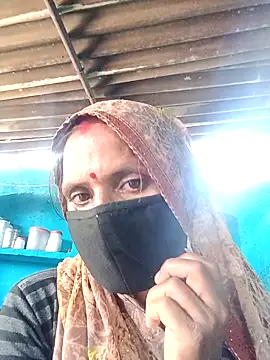 Snapshot of Jan_643 chatting on 10-02-25, 05:58 Jan 643 online show from 10-02-25, 05:58