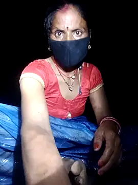 Snapshot of Jan_643 chatting on 10-05-25, 03:43 Jan 643 online show from 10-05-25, 03:43