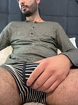 Ggscrotos online show from 10-13-25, 09:42