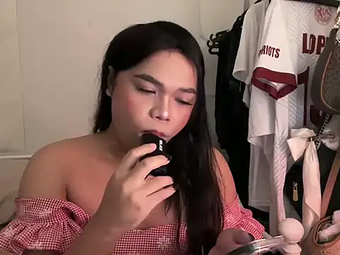 Snapshot of Sassy_lenarxx chatting on 02-20-26, 02:17 Sassy lenarxx online show from 02-20-26, 02:17