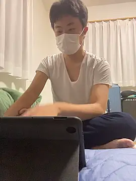 Snapshot of szk2412 chatting on 11-22-25, 02:49 szk2412 online show from 11-22-25, 02:49