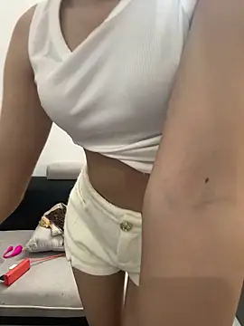 Snapshot of nusita_baby chatting on 03-20-26, 03:11 nusita baby online show from 03-20-26, 03:11