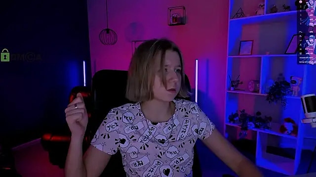 Snapshot of gloria_bubble chatting on 02-10-26, 08:57 gloria bubble online show from 02-10-26, 08:57