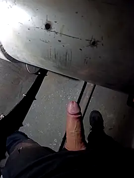 Snapshot of kirikou0644 chatting on 03-06-26, 11:28 kirikou0644 online show from 03-06-26, 11:28