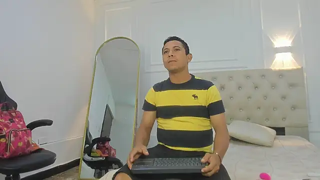 charlotte dante212 online show from 02-09-26, 03:32