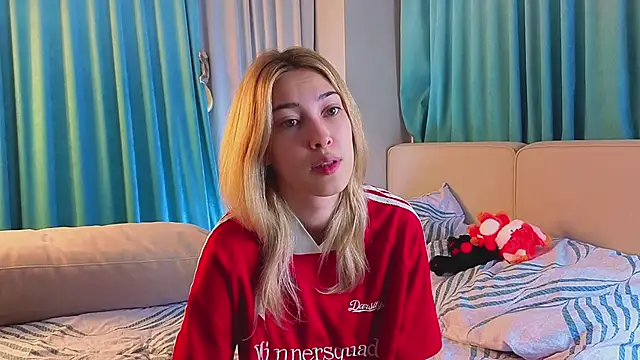 AngelicRice online show from 12-04-25, 11:30