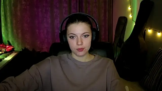 CutieAnny online show from 03-21-26, 09:29