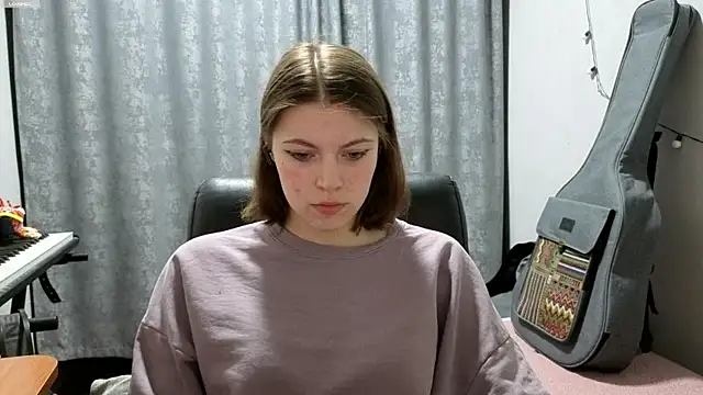 CutieAnny online show from 05-21-26, 08:16