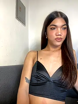 CassieSommereux online show from 10-10-25, 05:56