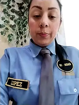 Snapshot of CRISTAL__11 chatting on 10-04-25, 02:04 CRISTAL 11 online show from 10-04-25, 02:04