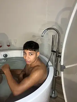 eduin069 online show from 09-25-25, 10:13