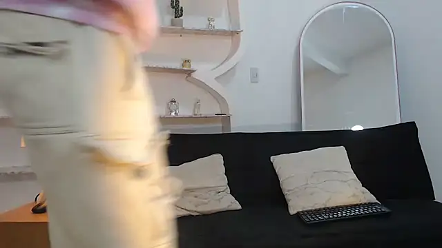 Snapshot of GRETTY_BOYS chatting on 09-20-25, 01:17 GRETTY BOYS online show from 09-20-25, 01:17