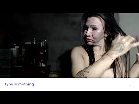 Snapshot of jenelee chatting on 02-13-26, 05:42 jenelee online show from 02-13-26, 05:42