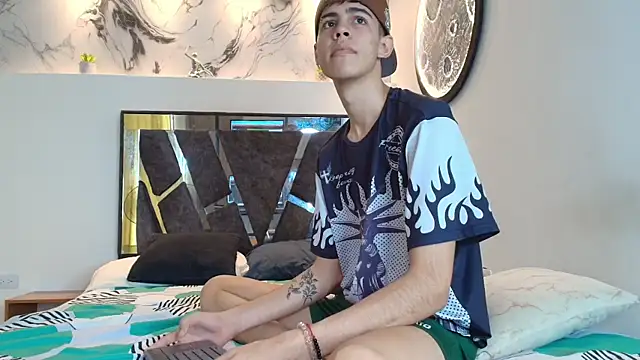 YOUNGS GUYS online show from 09-13-25, 06:40