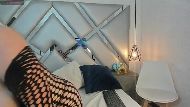 ABRILMILLER VC online show from 01-19-26, 03:05