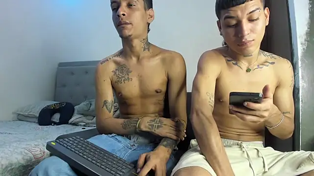 twinkDuohot online show from 04-09-26, 06:02