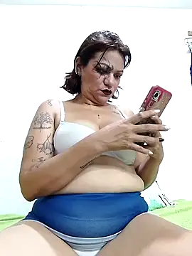 Massiel 77 online show from 10-27-25, 02:10