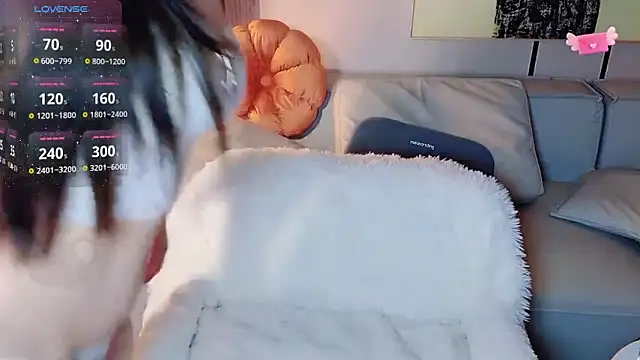 Snapshot of Auu-777 chatting on 03-20-26, 06:02 Auu-777 online show from 03-20-26, 06:02