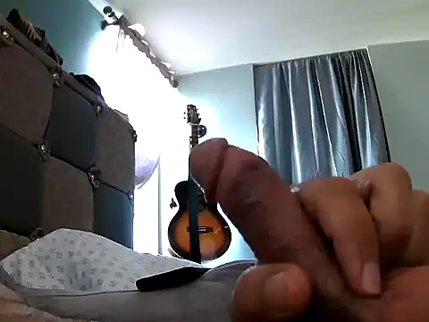 Snapshot of RasingSpark chatting on 09-17-25, 06:53 RasingSpark online show from 09-17-25, 06:53