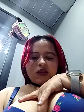 YourLittlePervertt online show from 10-04-25, 05:27