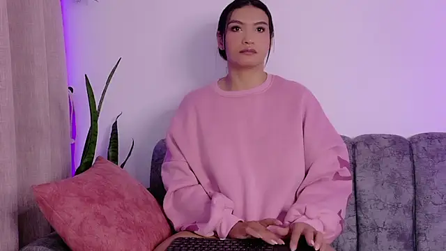 Snapshot of samiradoll chatting on 06-10-26, 03:50 samiradoll online show from 06-10-26, 03:50