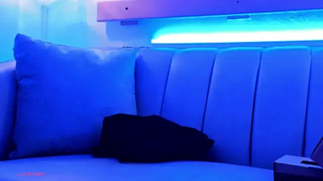 ArianaSantana online show from 10-28-25, 12:52