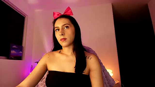 violethun  online show from 10-14-25, 04:57