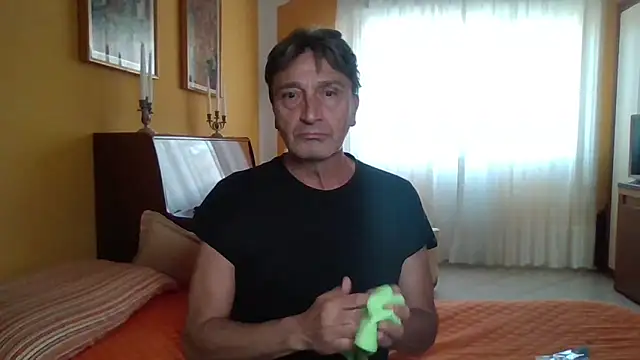 lattediyak online show from 10-09-25, 12:36