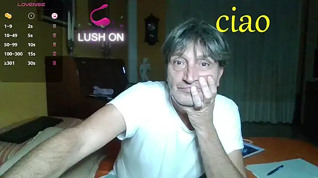 lattediyak online show from 10-15-25, 11:49