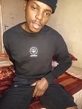 Snapshot of Hluga_25 chatting on 09-13-25, 05:29 Hluga 25 online show from 09-13-25, 05:29